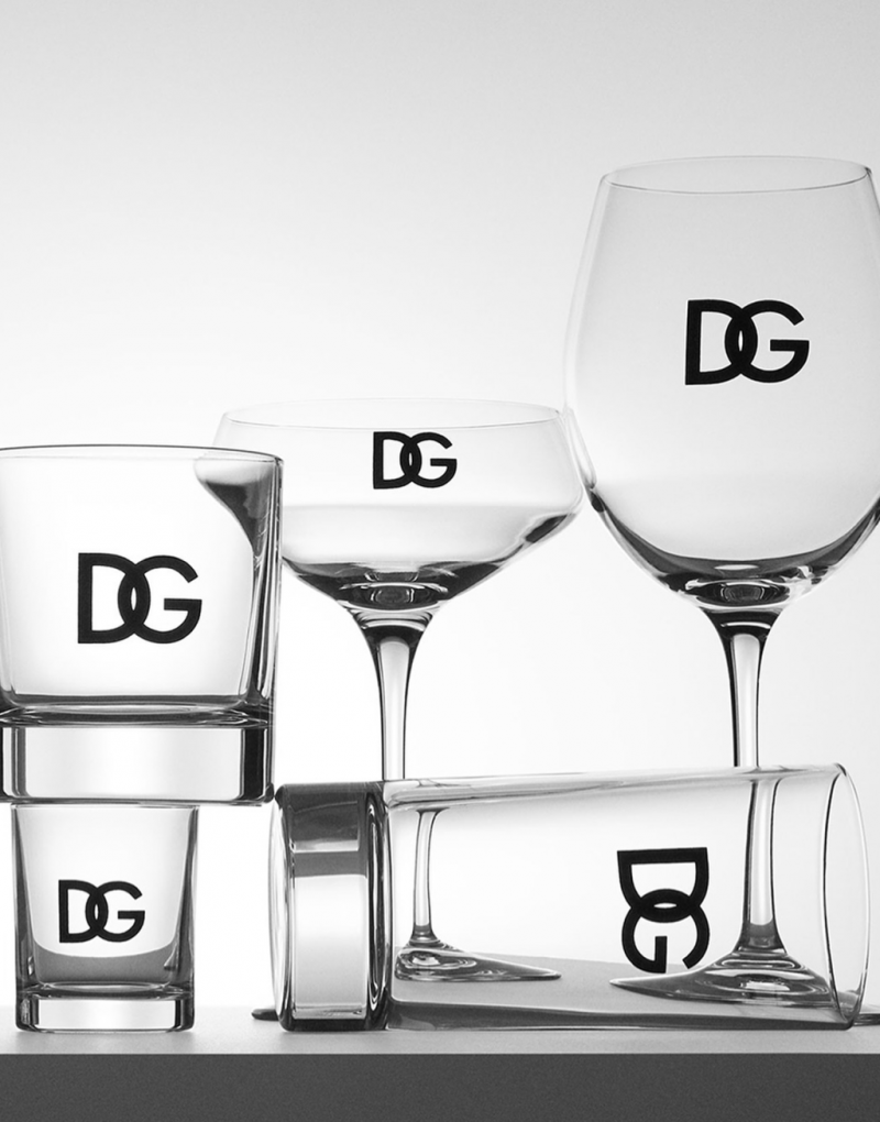 艺术——DG打造实用又时尚的餐桌配饰PG电子游戏麻将胡了杜嘉班纳进军餐桌